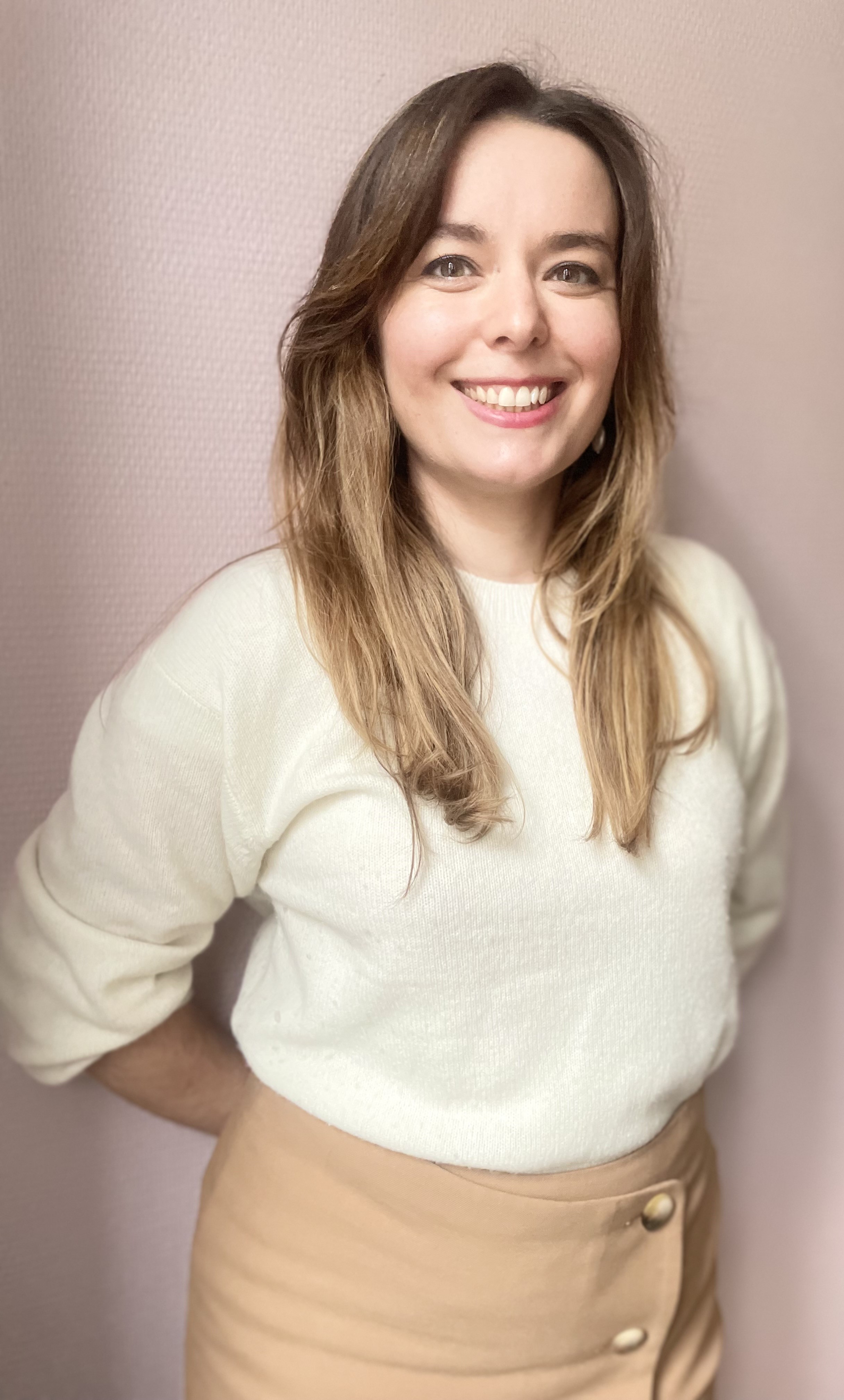 Caroline Hussar lauréate du prix Jean Anglade du premier roman Livres